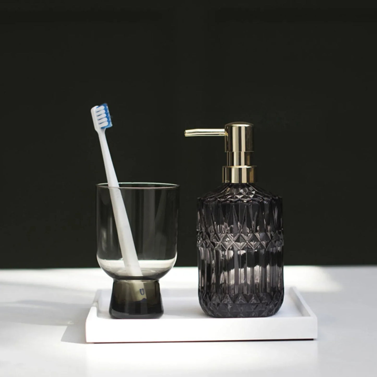 Stilren tvålpump i glas