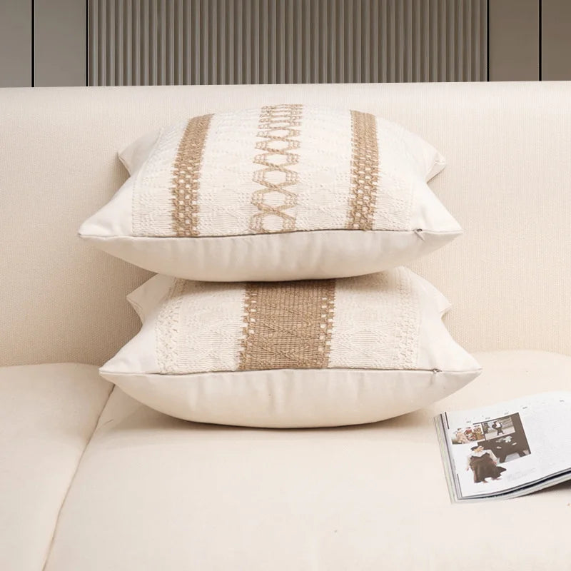Dekorativa kuddfodral i bomull och linne
