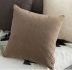 Elegant sammetskudde med quiltat mönster 45×45