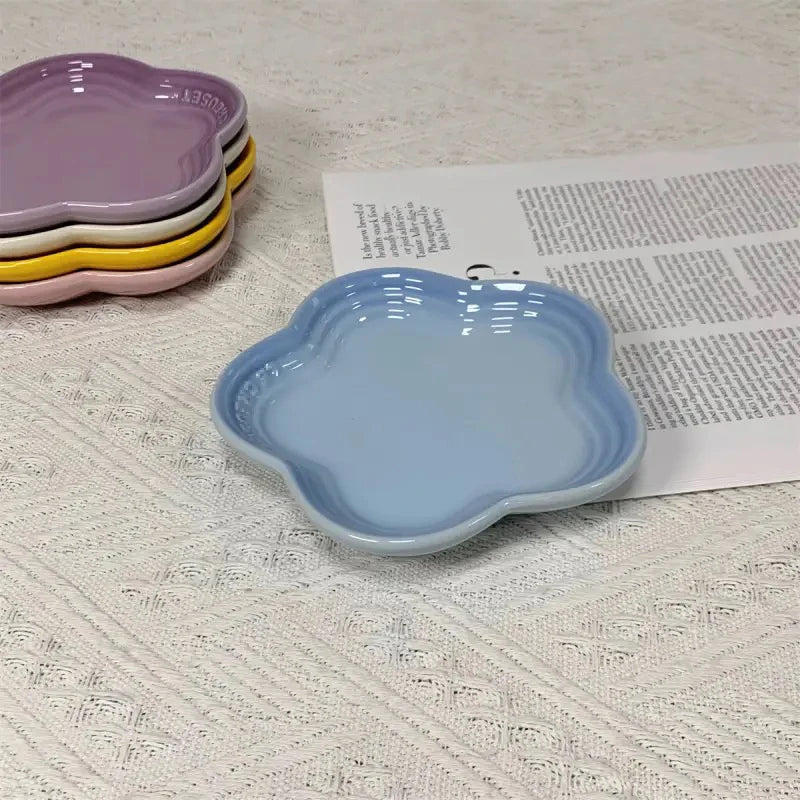 Upphöjd kattmatskål i keramik