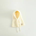 Stickad vintermössa med halskrage för barn