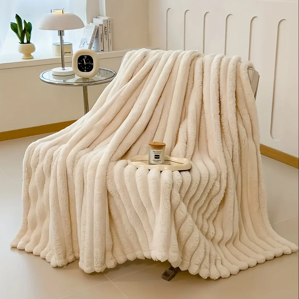 Soft quality blanket with temperature regulating effect