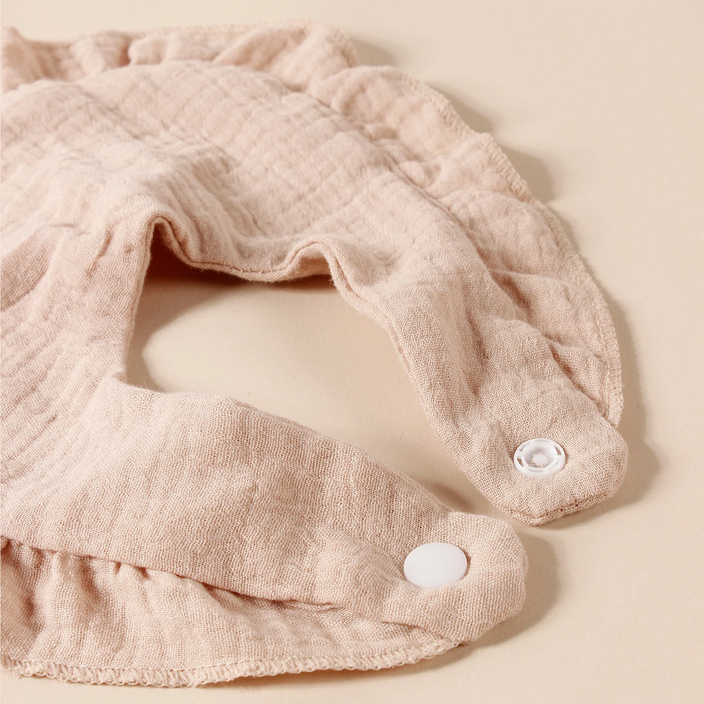 Mjuka haklappar i bomull med volang i 8-pack