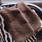 Mjuk fleeceväst i lammullsstil