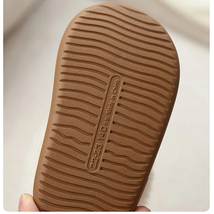 Varmfodrade vinterskor för barn