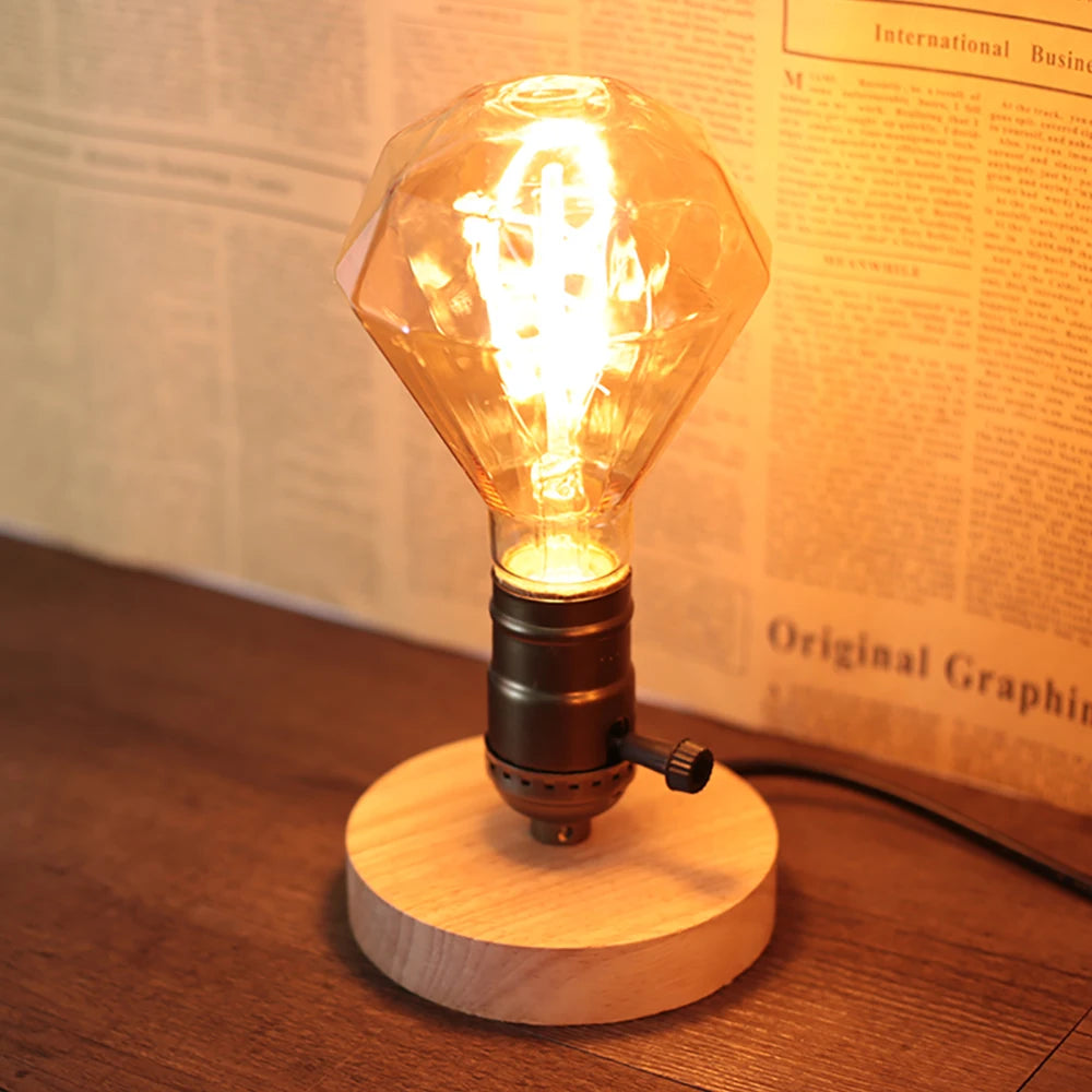 Minimalistisk bordslampa i trä