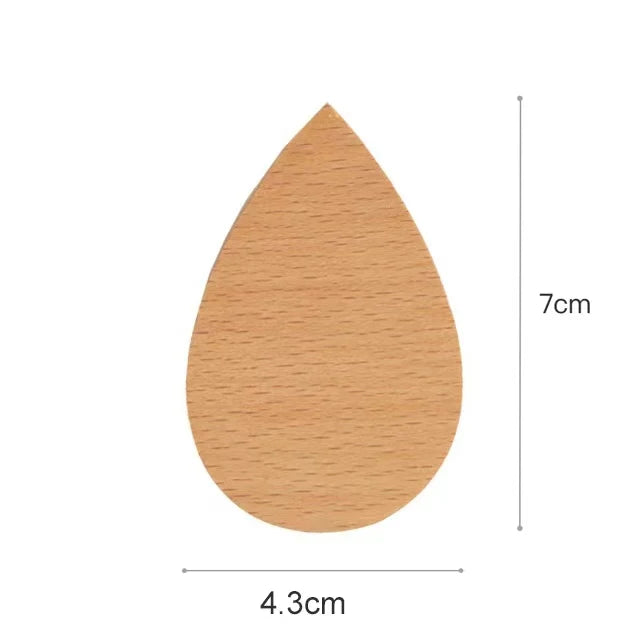 Träkrok med djurmotiv