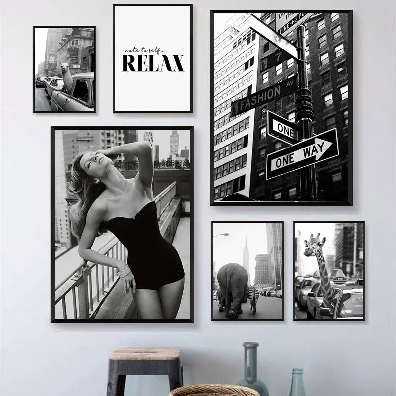 Stilren canvasmålning med unika motiv