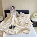 Soft quality blanket with temperature regulating effect