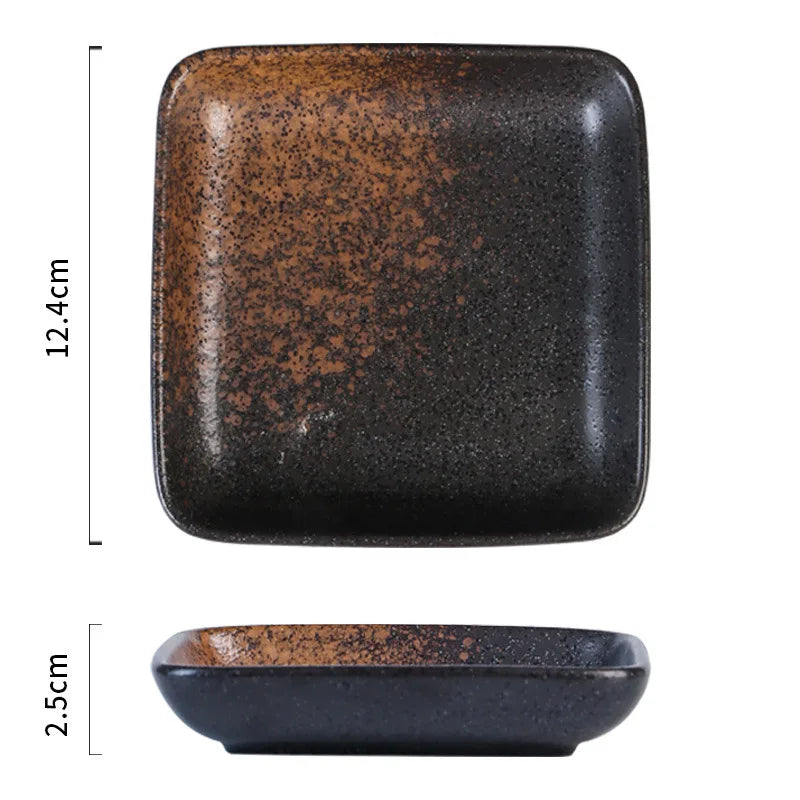 Fyrkantigt serveringsfat i keramik