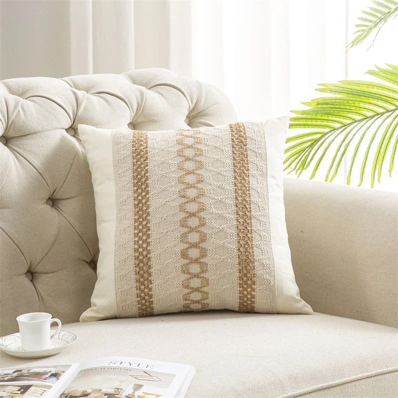 Dekorativa kuddfodral i bomull och linne