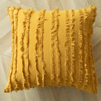 Broderat kuddfodral med & utan tofsar