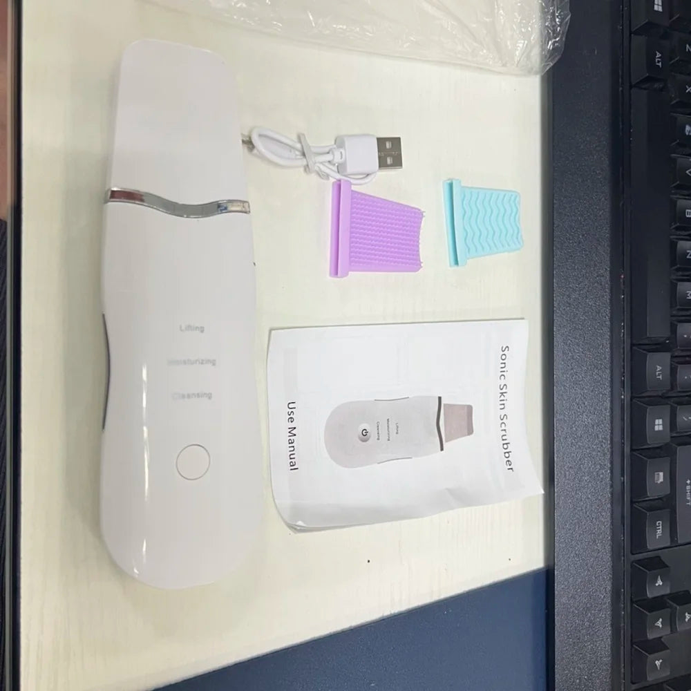 Elektrisk ansiktsrengörare med vibration och djuprengöring