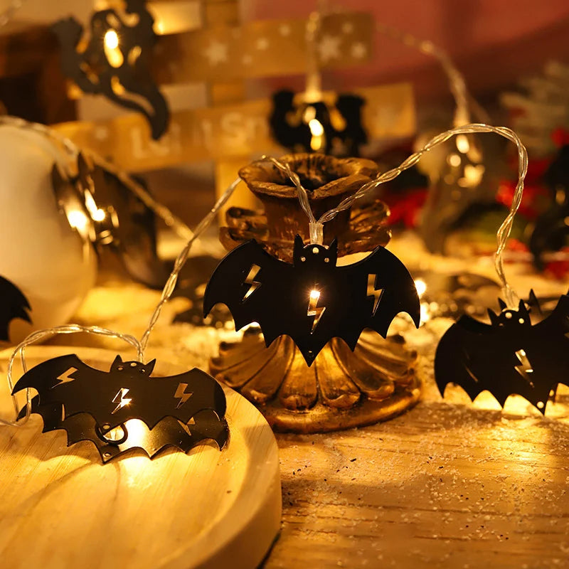 LED ljusslinga med halloweenmotiv 1,5 m