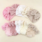 2-delat set med babyturban och strumpor