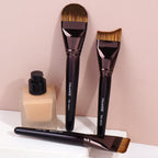 Ultratunna foundationborstar för jämn och naturlig finish