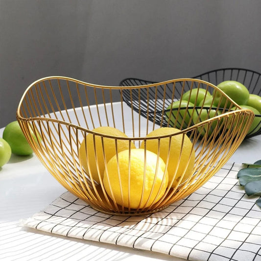 Fruktskål i metall med multifunktionell design