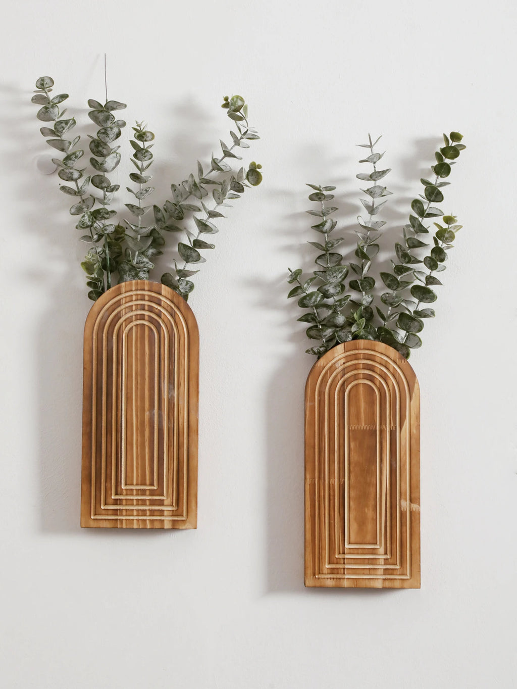 Modern & aesthetic wooden wall decoration