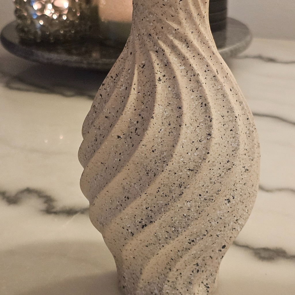 Wavy - Vågformad vas 🇸🇪