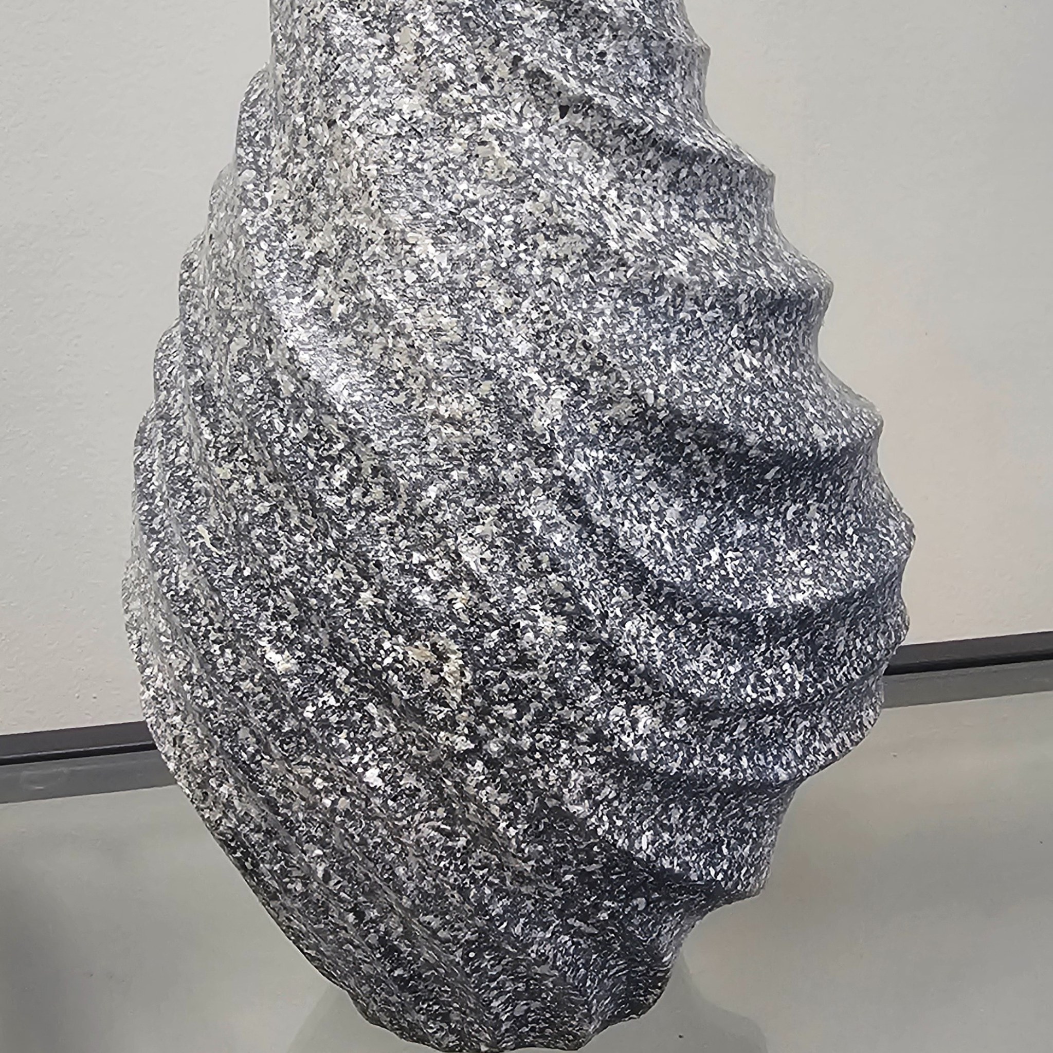 Rocky – Spiralformad stenstrukturvas 🇸🇪