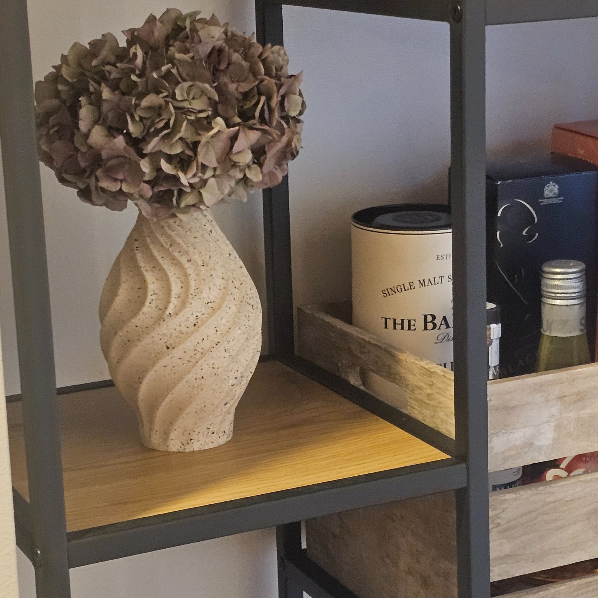 Wavy - Vågformad vas 🇸🇪