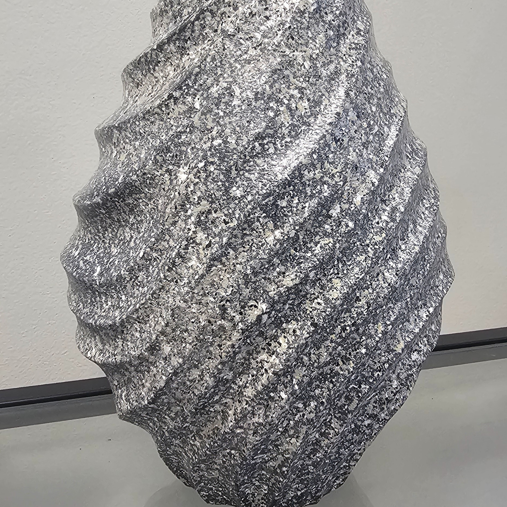 Rocky – Spiralformad stenstrukturvas 🇸🇪