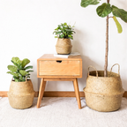 Woven basket in natural material